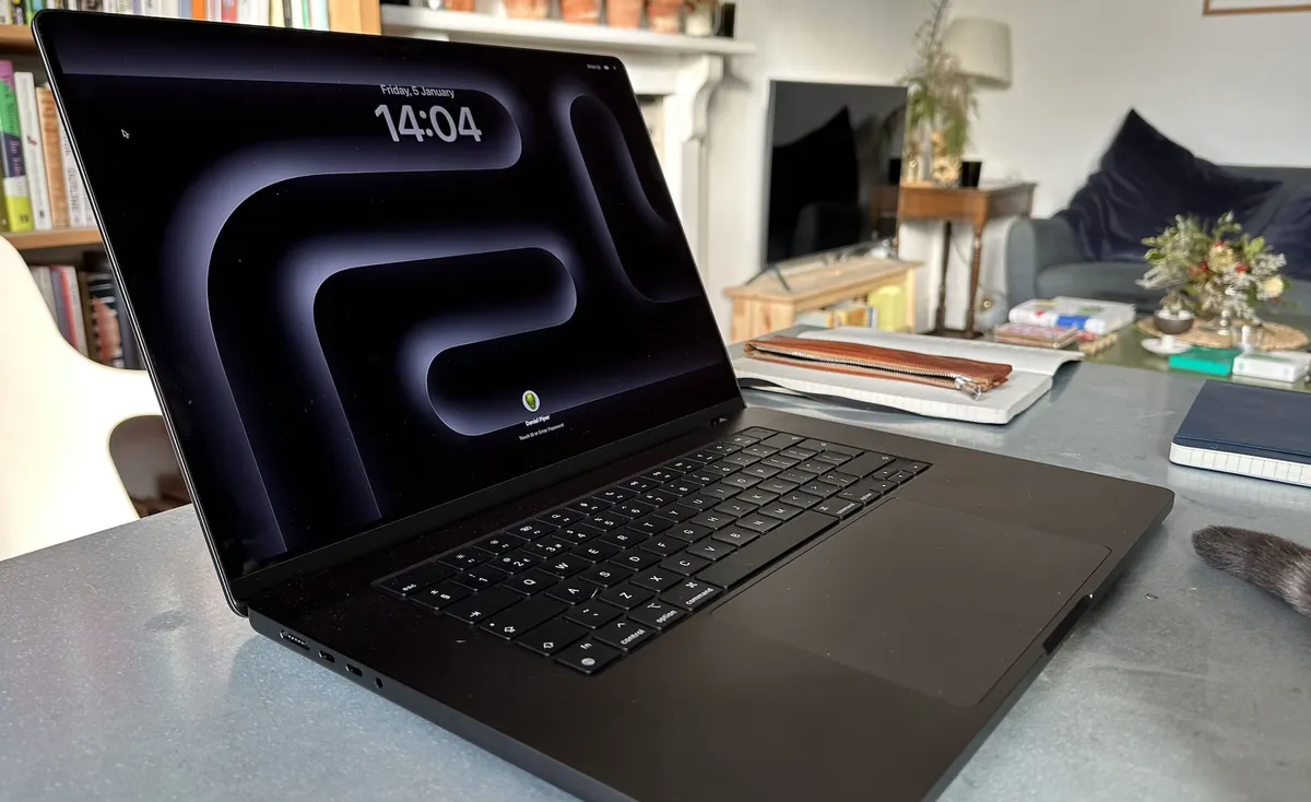 لپ تاپ MacBook Pro 16-inch