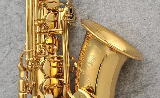 بهترین ساکسیفون: Yamaha 480 Intermediate Eb Alto Saxophone